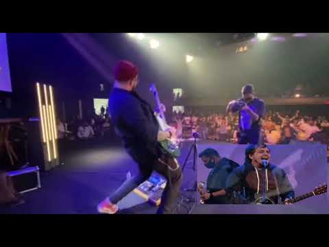 Pode Morar aqui -  Maranata - A Terra Clama -  - A Ele a Glória - GUITAR CAM