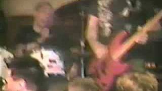 AGNOSTIC FRONT   victim in pain public assistance