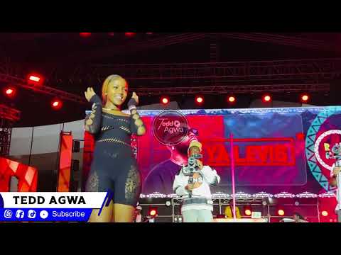 Ya Levis 'Bags' Himself A Kenyan Girl while Performing
