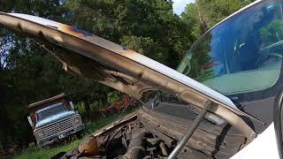 Service Truck Catches on FIRE- 2000 Ford F250 Cruise Control Pressure switch caused a RANDOM FIRE
