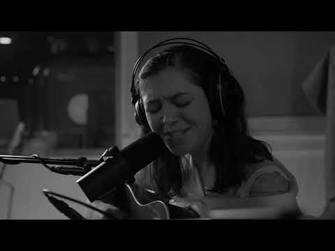 Dreamland Live Sessions: Oona Cullen (S01, E04)