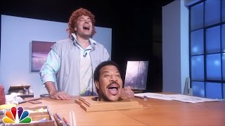 Jimmy Fallon Sings &quot;Hello&quot; with Lionel Richie&#39;s Head