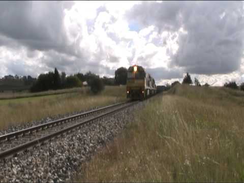 Pacific National NR17 works 5YN2 with NR81 and NR10.