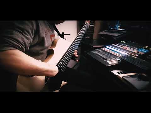 Stradi Symphony BIG MUMMA Bass - quick test