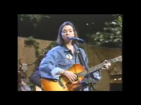 Nanci Griffith - Across the Great Divide
