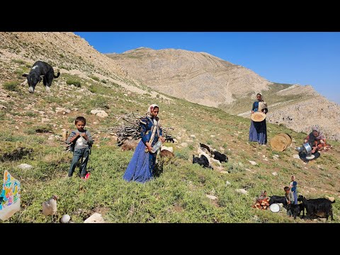 Nomadic Life: A Beautiful Morning with Beautiful Nomadic Girls: Baking Delicious Nomadic Bread🍞💚
