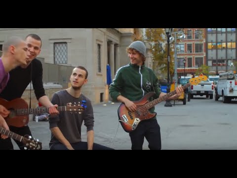 Brothers Moving - Minnie The Moocher (live @ Union Square, NYC)