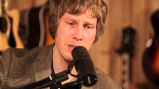 Scott Matthews Performs 