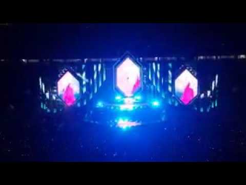 160604 SHINEe Taemin's beautiful introduction