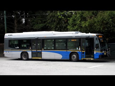 TransLink (CMBC) 2018 NovaBus LFS HEV - V18351