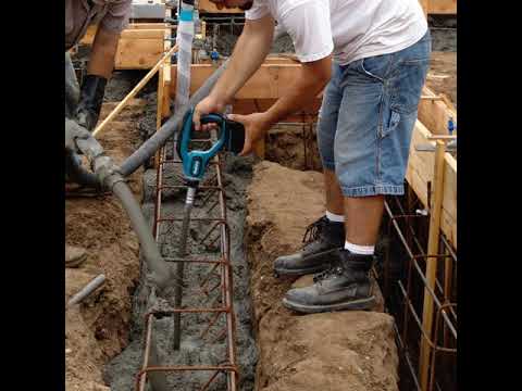 Makita DVR450Z Akumuliatorinis giluminis vibratorius, 18 V, 1200 mm, Be akumuliatorių ir kroviklio! video