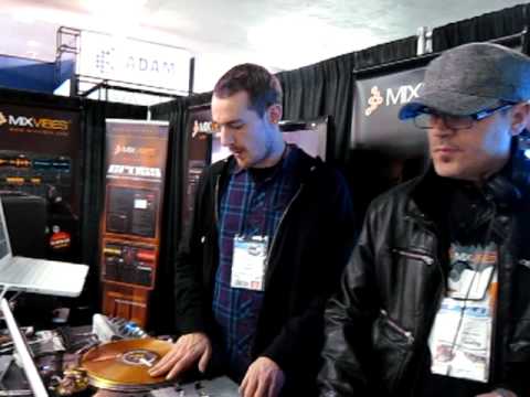 2010 - Mixvibes @ NAMM - DJ Troubl' vs D-Frank