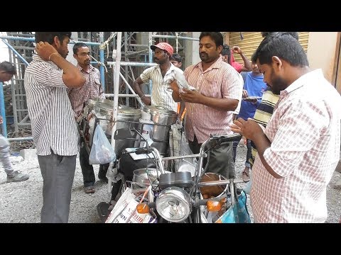 World's Cheapest Street Food - Your Stomach will be filled at 10 rs ($0.14) Only - Motorcycle Vendor Video