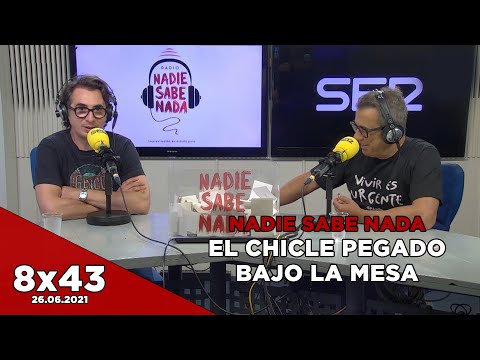 NADIE SABE NADA 8x43 | El chicle pegado bajo la mesa