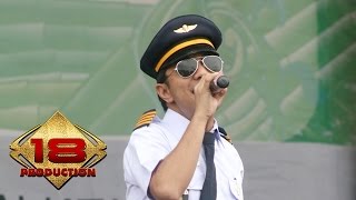 Download lagu JAVA JIVE ~ GERANGAN CINTA (LIVE KONSER BANDUNG 2007) mp3 Download lagu JAVA JIVE ~ GERANGAN CINTA (LIVE KONSER BANDUNG 2007) mp3