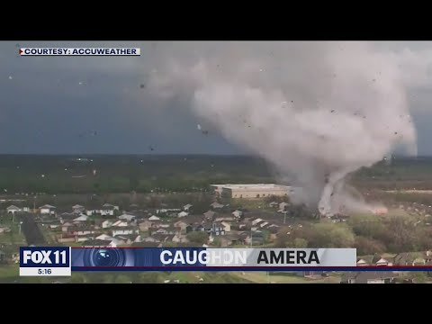 EF-3 tornado destroys town
