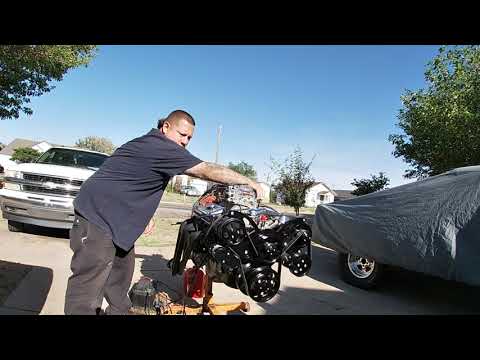 how to start a chevy 350 on the engine stand / engine for the c10