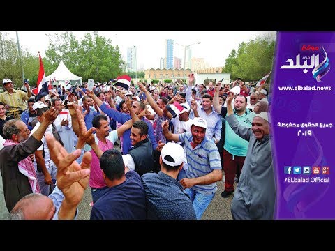 المئات يرفعون أعلام مصر في لجان بولاق