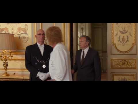 Best Of Les Tuche 3   c'est pas possible de crier comme ça je vais faire un arret vasculaire, huiss