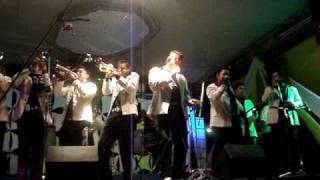 Banda La Reyna - La cachita