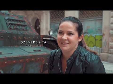 OperaCafé 20220925 - Tank az utcán