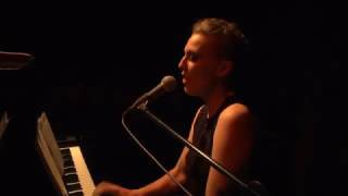 Barbara Weldens ♫ Je ne veux pas de ton amour