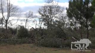 preview picture of video '12-24-14 Amite City, Louisiana Tornado Damage'