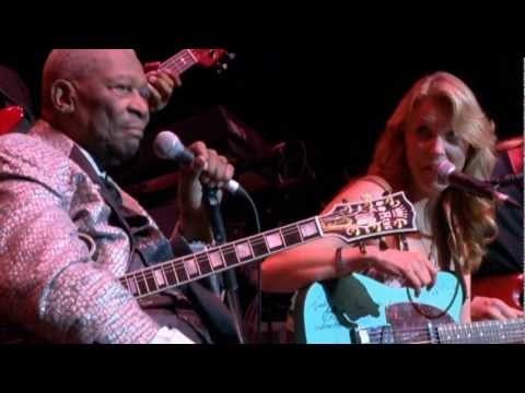 B.B. King-You Are My Sunshine (2/6) Live at the Royal Albert Hall 2011