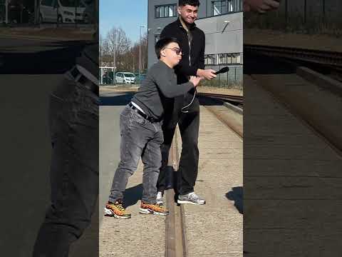 MALANG ODER ATANAS😂❤️ #youtube #deutschland #comedy #funny #money #shorts #shortvideo