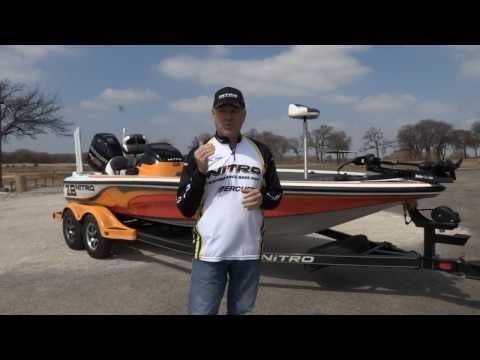 Barry Stokes reviews 2014 Nitro Z8 boat