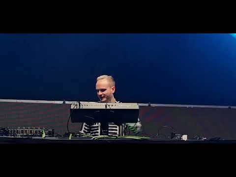 Moritz Hofbauer Live in Toronto