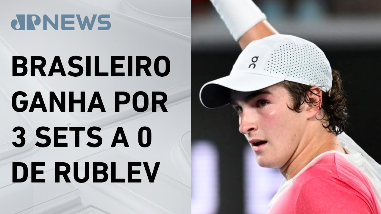 João Fonseca vence número 9 do mundo, faz história e avança no Aberto da Austrália