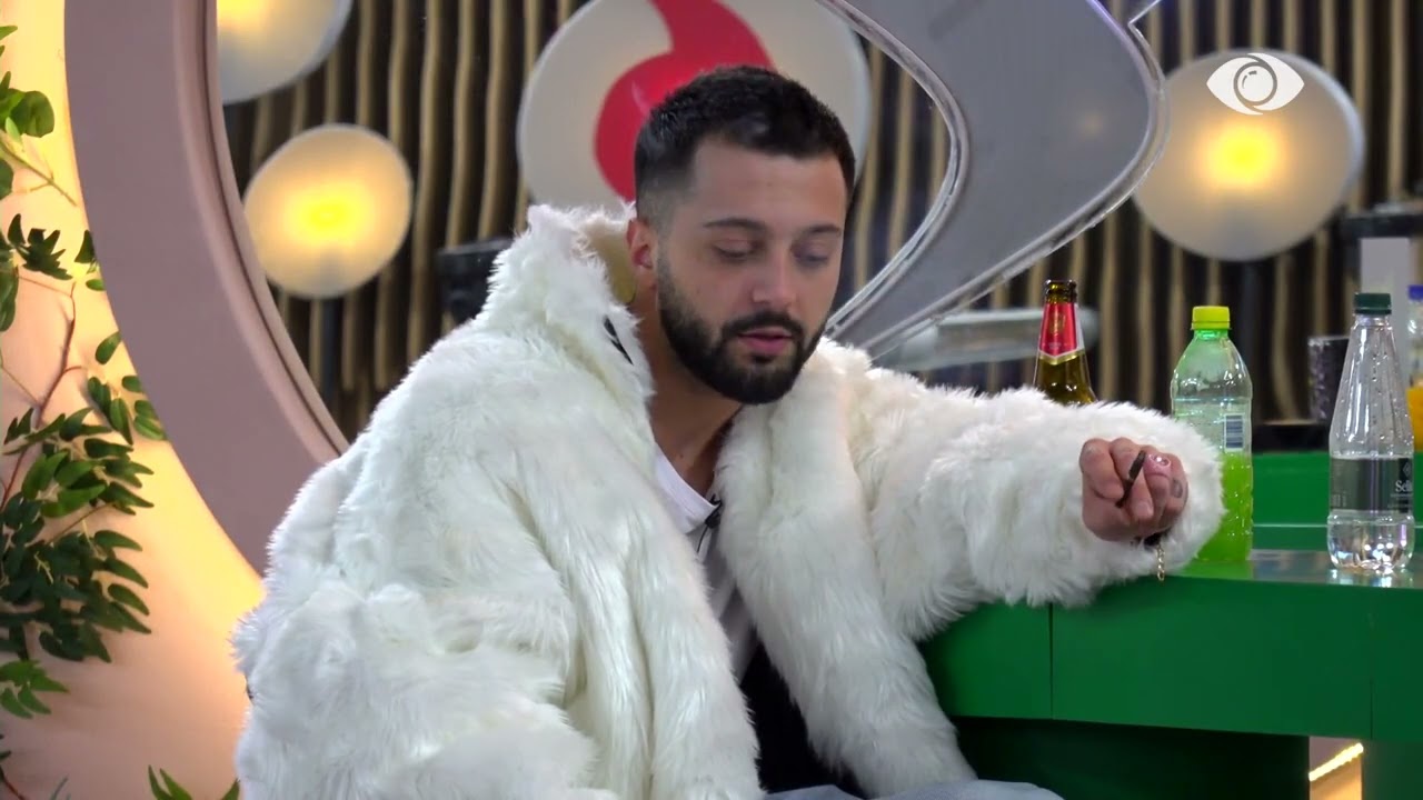 “Çfarë mendimi ke për G Banin?”/ Xumi pyet Gjestin për banorin