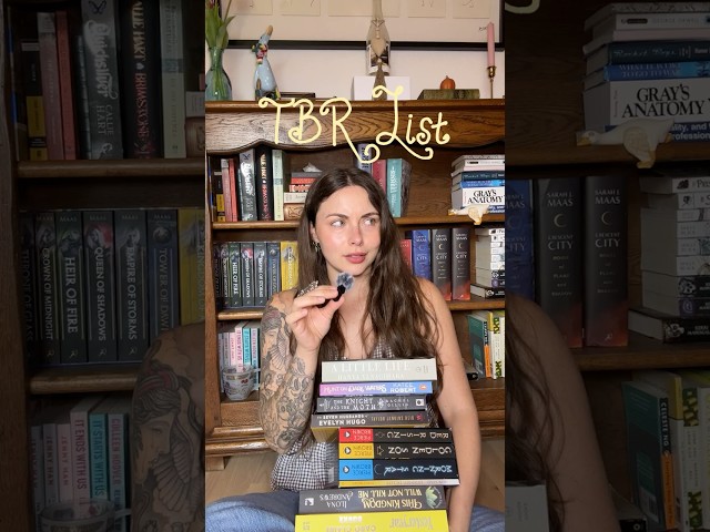 Vídeo relacionado con Tortoise by Candlelight: A Comforting and Page-Turning Family Saga of Secrets and New Beginnings. Introduced by Eve Chase (The Mermaid Collection) (English Edition)