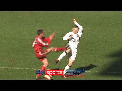 "I've got a few scars on me from Carra" - Wayne Rooney being tackled by Jamie Carragher