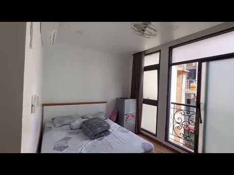 Studio apartmemt for rent with big window on Le Van Sy Street