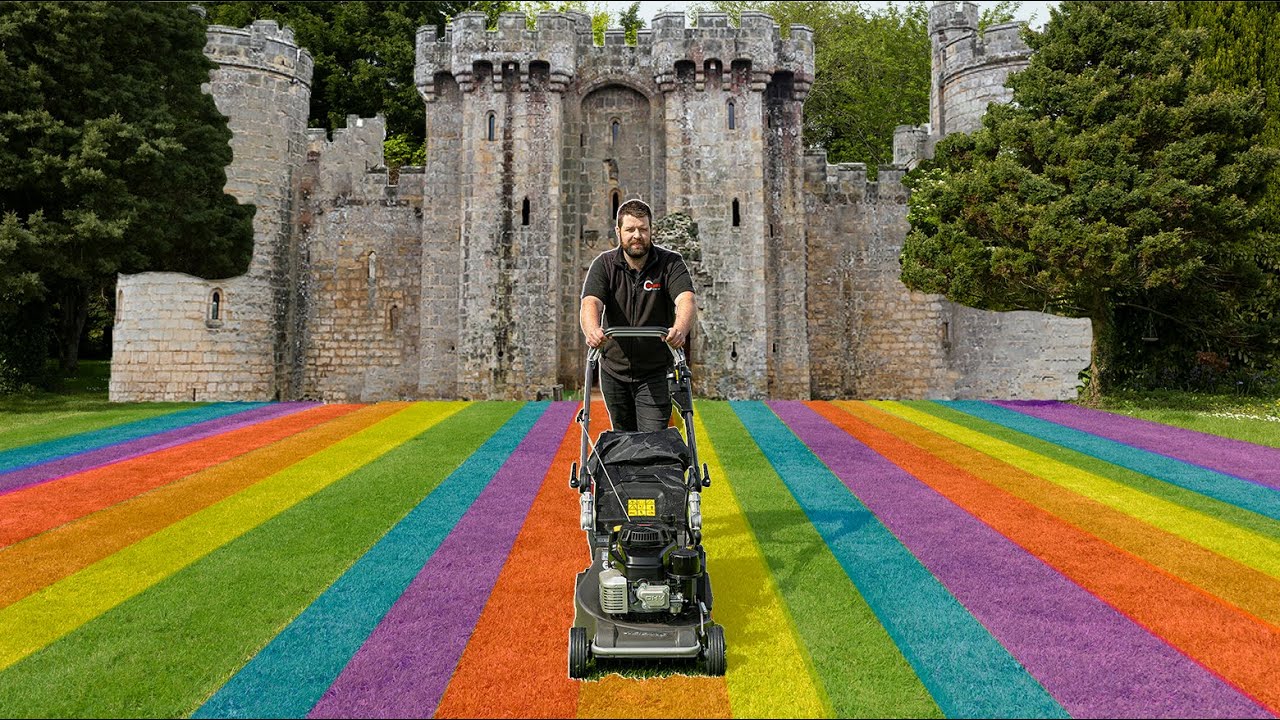 Pinning Down Some Stripes With The Weibang Roller Lawnmower Range!