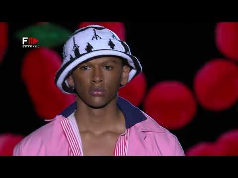 RUBEARTH Fall 2022 Madrid - Fashion Channel