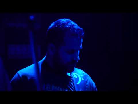 Circus Caravan - Unease (Live @ BUMS)