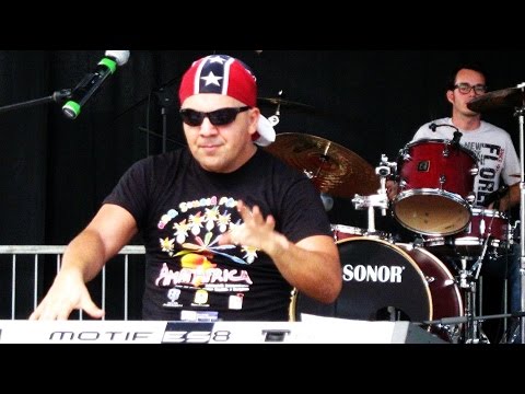 DINO MANCINO - THE ROCK'S AVENGERS BAND - CAPITANO UNCINO - FORTE DEI MARMI