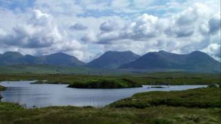 Inisheer, Cherish the Ladies