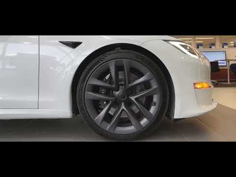 Tesla PLAID | BMW of Barrington