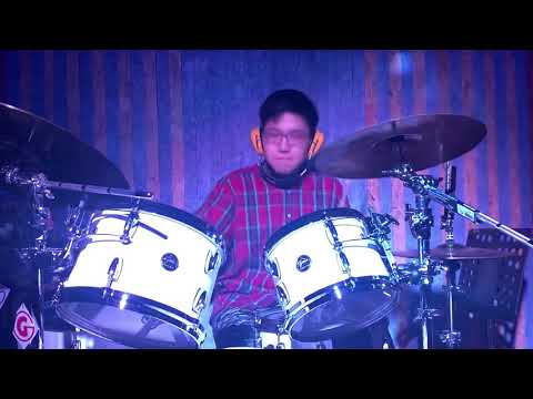 FDT Funky but Smooth - Drumless(Drum Cover)