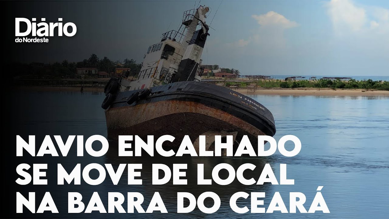 Imagem da notícia Barco encalhado na Barra do Ceará se move na madrugada desta sexta
