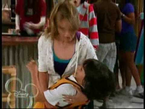 Hannah Montana - Lilly kissing Rico