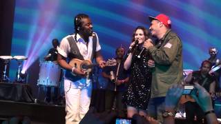 Grupo Revelação, Marcelo D2 e Maria Rita - O que é o Amor?