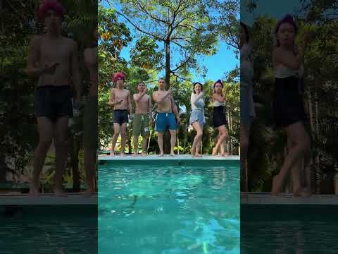 Is it true that Lu Mi is afraid of water?#kpop#kpopdemonhunters#rumi#huntrix