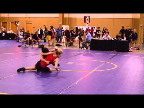 FILA Junior 48kg - Kristi Garr (OCU:Gator) FALL Mary Catherine Correia (Missouri Valley).mp4