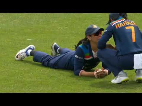 unbelievable catch by smriti mandhana 🔥💯 | Smriti ❤️