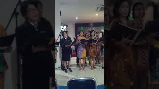 Download lagu Aku melayangkan mataku ke gunung-gunung mp3 Download lagu Aku melayangkan mataku ke gunung-gunung mp3